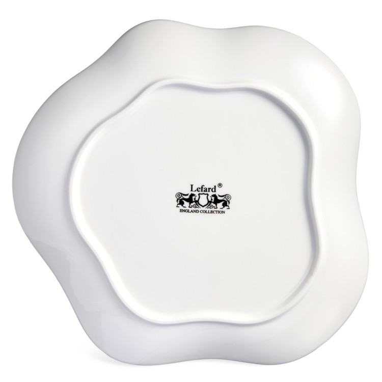 Набор фигурных тарелок закусочных lefard "celebration" 2 шт. 20,5*2 см Lefard (171-356) Набор фигурных тарелок закусочных lefard "celebration" 2 шт. 20,5*2 см Lefard (171-356)